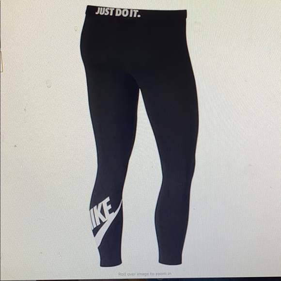 Nike Pants - Women’s XS Nike cropped leggings like new